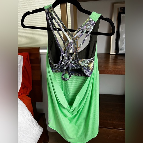Lululemon Wild Tank Heathered Pistachio / Floral Sport White Multi - Picture 4 of 5